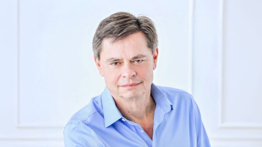 Gene Eidelman, CEO and Co-founder of Azure Printed Homes